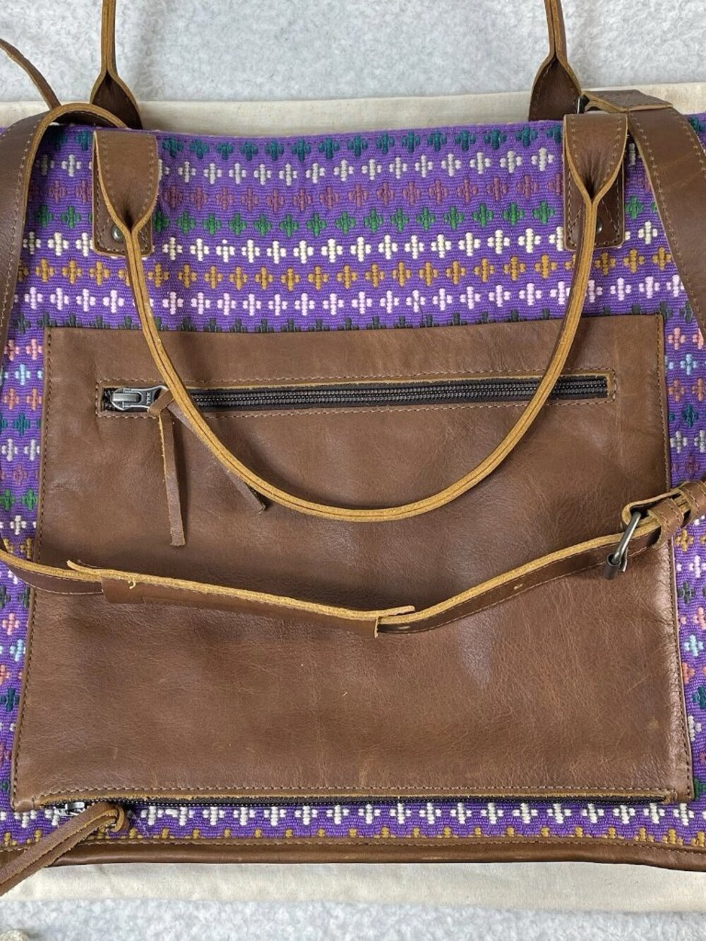 NENA & Co Embroidery Leather Day Shoulder Bag Artisan Guatemalan Zippered Pocket - Picture 3 of 7